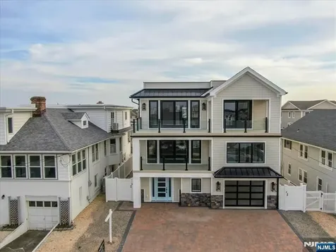 17 I Street Seaside Park NJ 08752