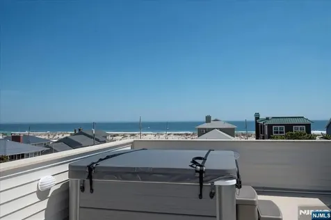 17 I Street Seaside Park NJ 08752