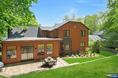 610 Monroe Street Ridgewood NJ 07450