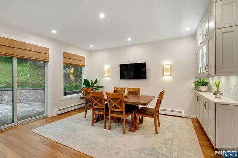 610 Monroe Street Ridgewood NJ 07450