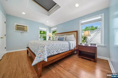 428 Fairfield Avenue Ridgewood NJ 07450