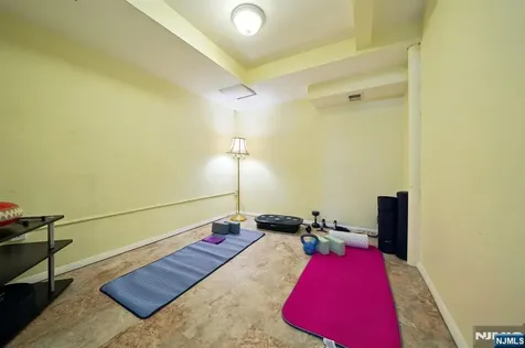 428 Fairfield Avenue Ridgewood NJ 07450