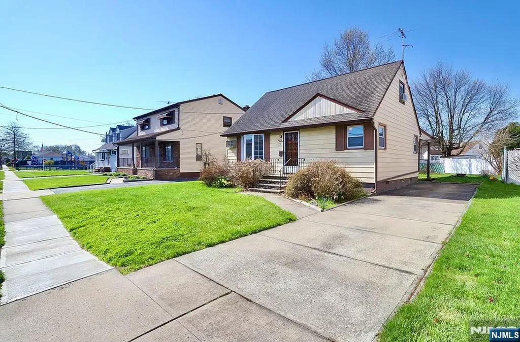 27 Joseph Street Moonachie NJ 07074