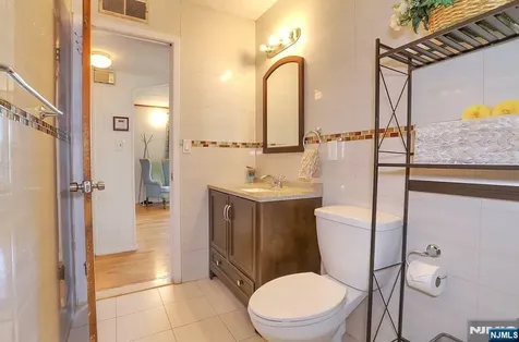 27 Joseph Street Moonachie NJ 07074