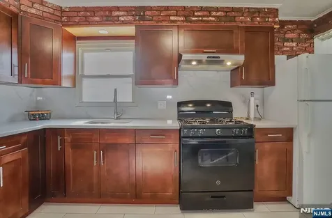 27 Joseph Street Moonachie NJ 07074