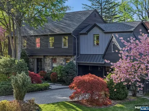 38 Trautwein Crescent Closter NJ 07624