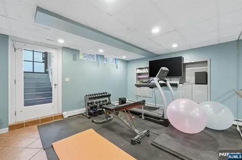 38 Trautwein Crescent Closter NJ 07624