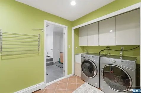 38 Trautwein Crescent Closter NJ 07624