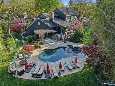 38 Trautwein Crescent Closter NJ 07624