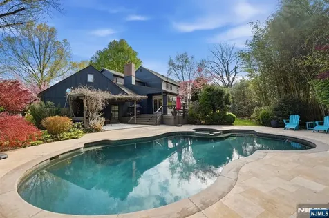 38 Trautwein Crescent Closter NJ 07624