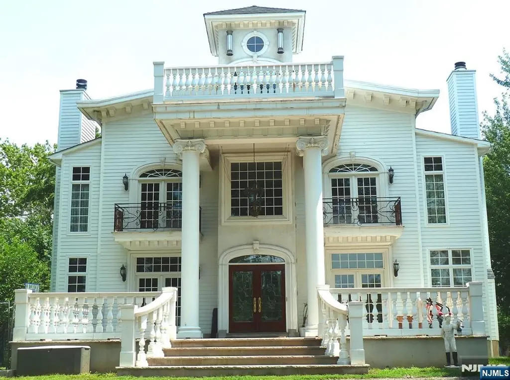 42 River Street East Rutherford NJ 07073