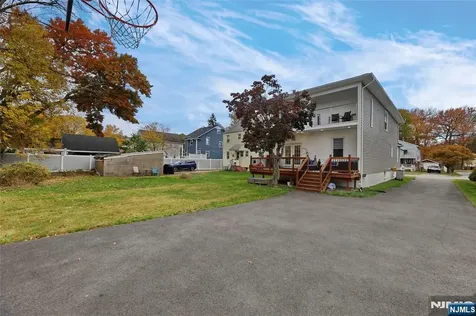 84 Center Avenue Little Falls NJ 07424