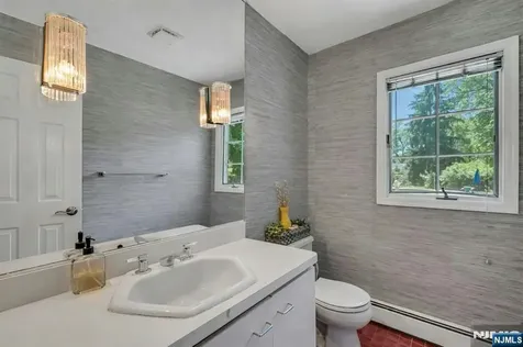 44 W Midland Avenue Paramus NJ 07652