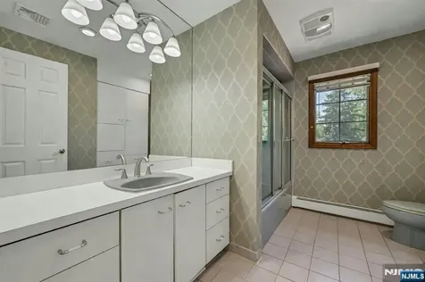 44 W Midland Avenue Paramus NJ 07652