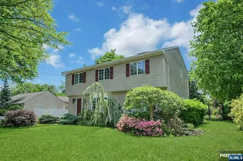 44 W Midland Avenue Paramus NJ 07652