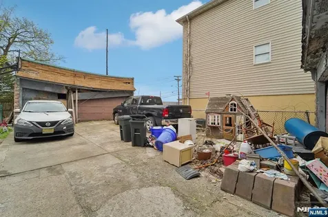 6 4th Street Passaic NJ 07055
