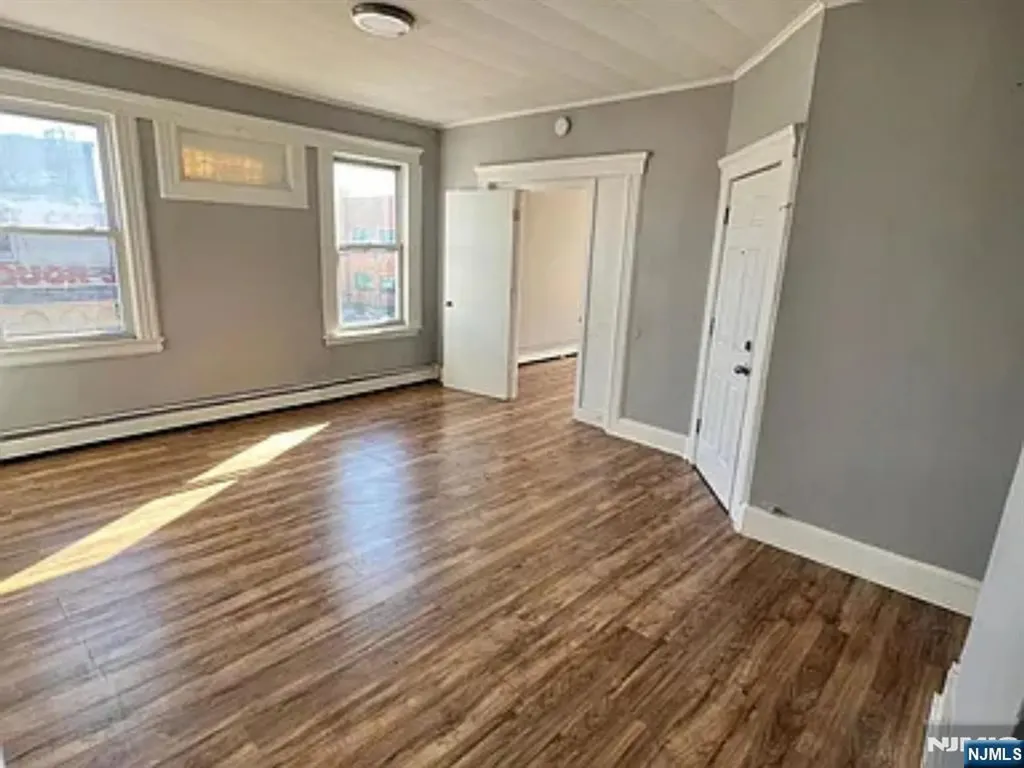 489 Market Street Paterson NJ 07501