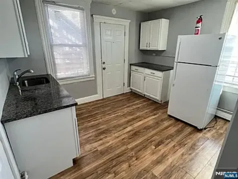 489 Market Street Paterson NJ 07501