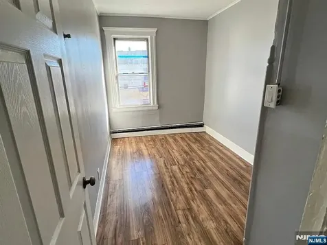 489 Market Street Paterson NJ 07501