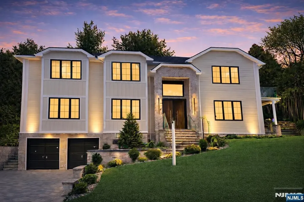 25 Macarthur Avenue Closter NJ 07624