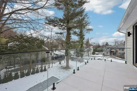 25 Macarthur Avenue Closter NJ 07624