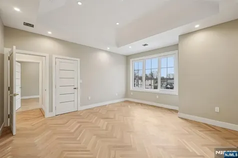 25 Macarthur Avenue Closter NJ 07624