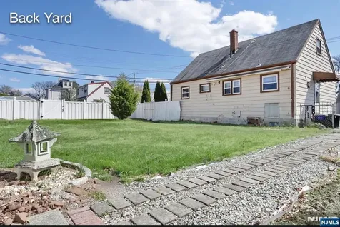 64 Chestnut Street Belleville NJ 07109
