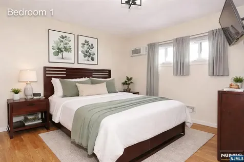 64 Chestnut Street Belleville NJ 07109