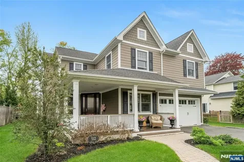 512 Spring Avenue Ridgewood NJ 07450