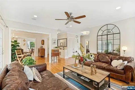 512 Spring Avenue Ridgewood NJ 07450