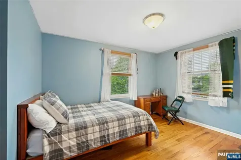 512 Spring Avenue Ridgewood NJ 07450