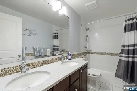 512 Spring Avenue Ridgewood NJ 07450