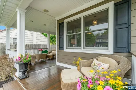 512 Spring Avenue Ridgewood NJ 07450