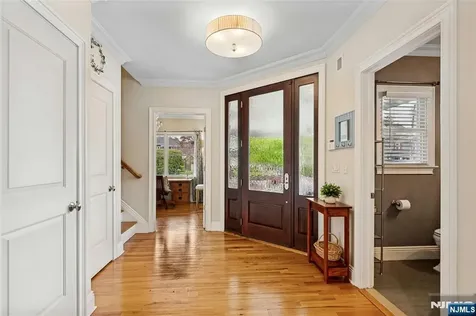 512 Spring Avenue Ridgewood NJ 07450