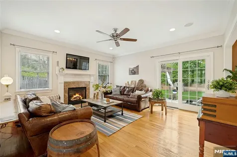 512 Spring Avenue Ridgewood NJ 07450