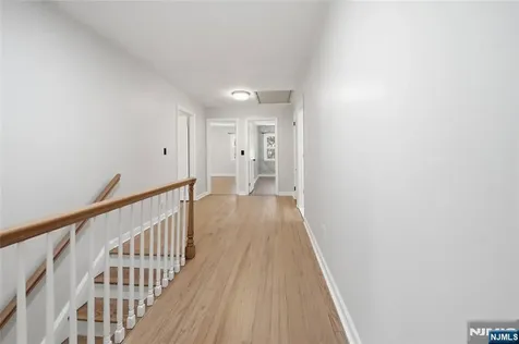 3 Osborne Court Mahwah NJ 07430