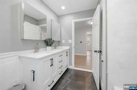 3 Osborne Court Mahwah NJ 07430