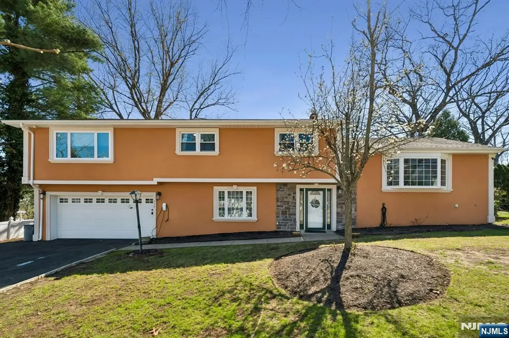 115 Birchwood Terrace Wayne NJ 07470