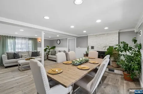 115 Birchwood Terrace Wayne NJ 07470
