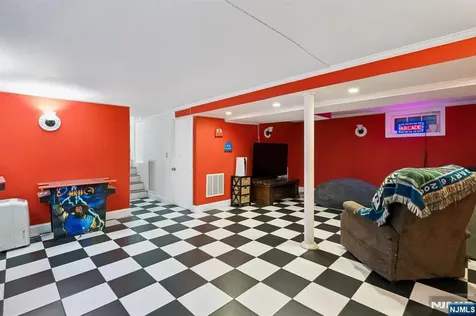 115 Birchwood Terrace Wayne NJ 07470