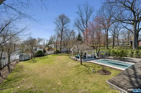 115 Birchwood Terrace Wayne NJ 07470