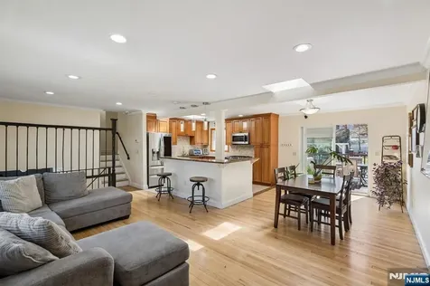 115 Birchwood Terrace Wayne NJ 07470