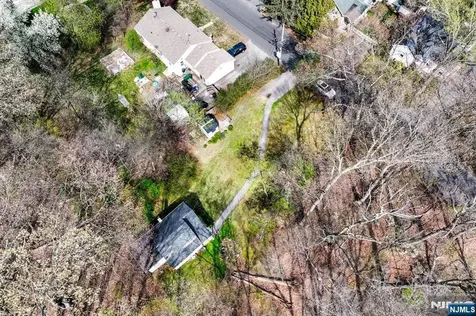 102 Greenwood Avenue Wanaque NJ 07420