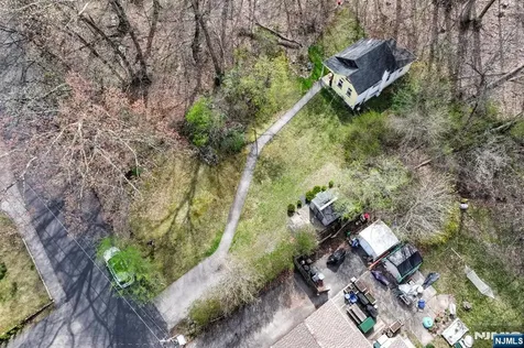 102 Greenwood Avenue Wanaque NJ 07420