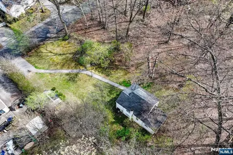 102 Greenwood Avenue Wanaque NJ 07420