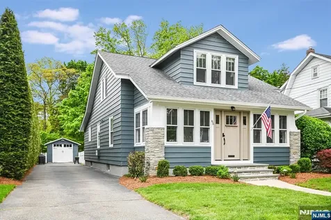 65 Ferndale Avenue Glen Rock NJ 07452