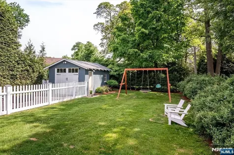 65 Ferndale Avenue Glen Rock NJ 07452