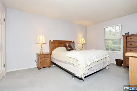 1093 Ash Drive Mahwah NJ 07430