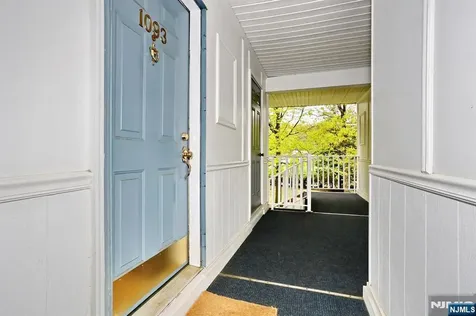 1093 Ash Drive Mahwah NJ 07430