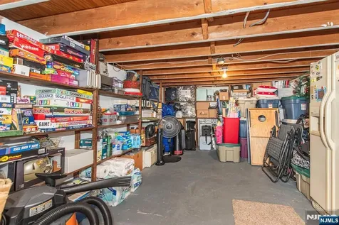 21 Carrol Street Fairfield NJ 07004